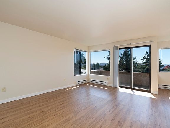 4th image of 1433 NW 64th St #401