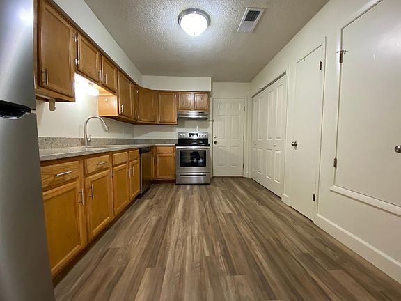 5th image of 11093 Amber Dr #D2