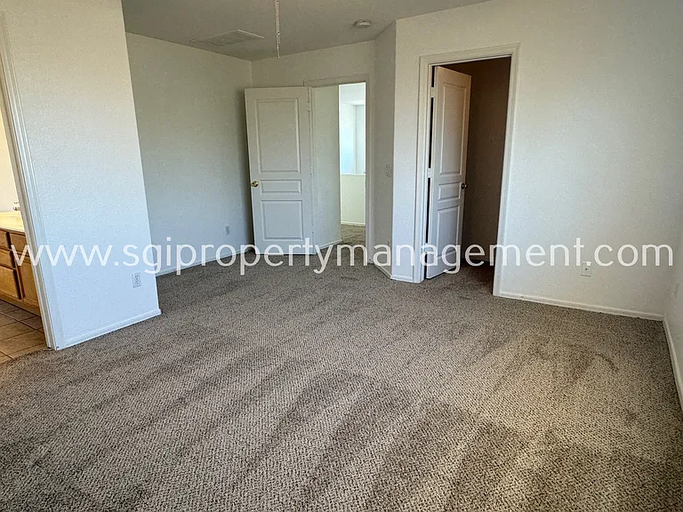 11630 W Washington St — Photo 11