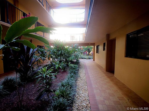 3rd image of 8420 SW 133rd Avenue Road 315