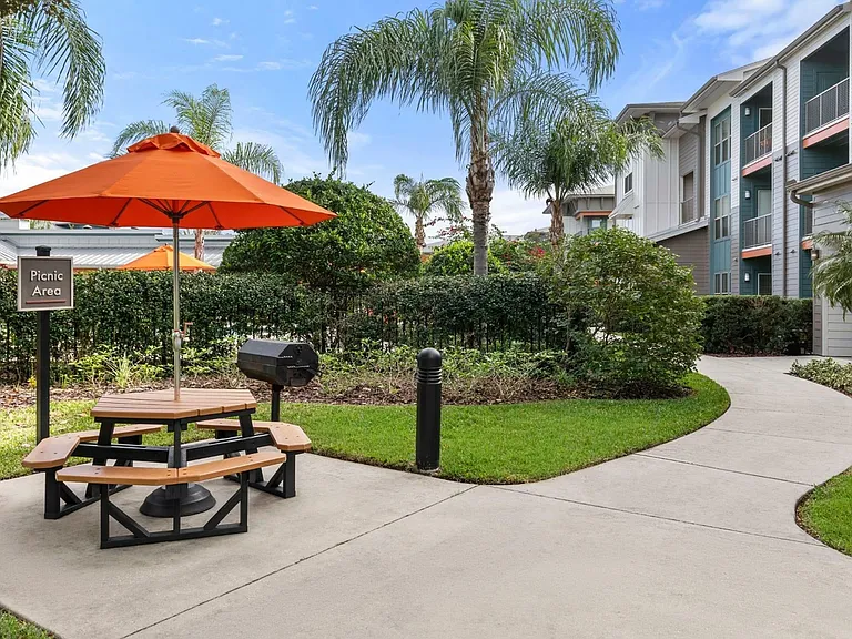 Crosstown Walk - Picnic Area