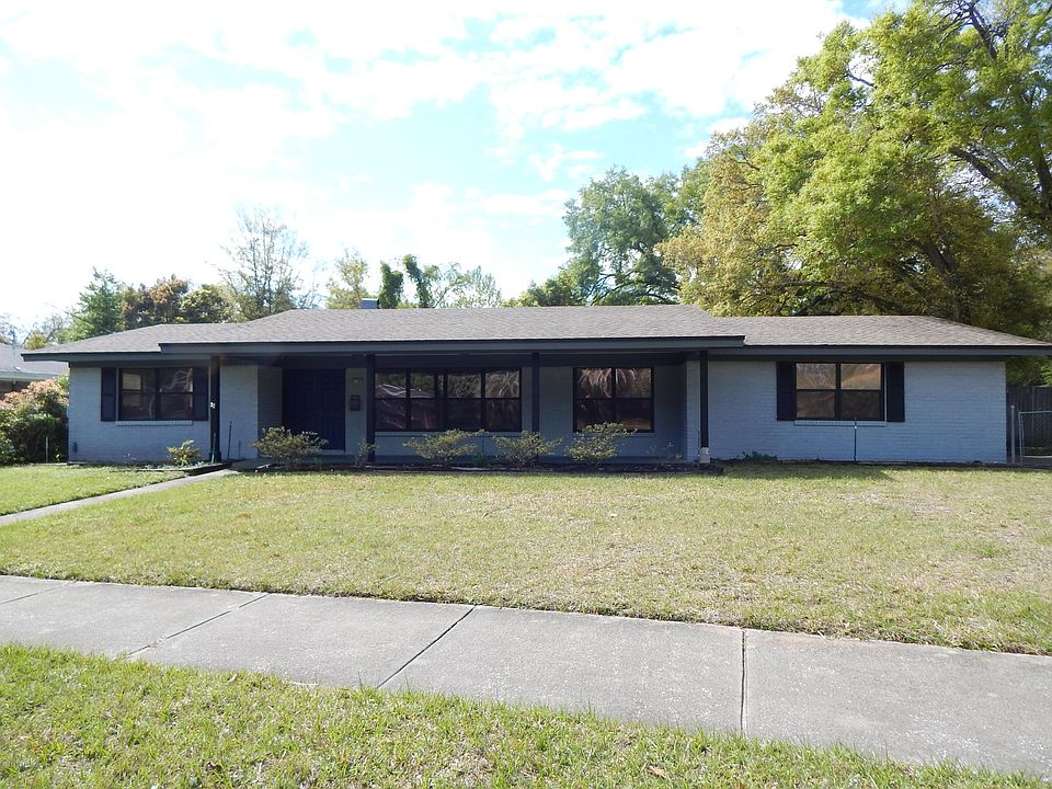 1st image of 8140 Montasonta Ave