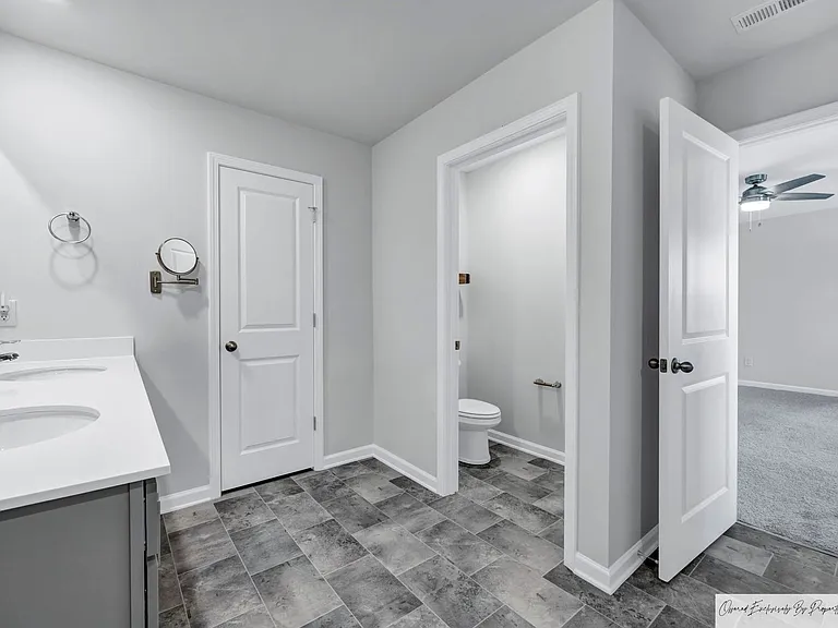 2128 Elmridge Rd — Photo 22