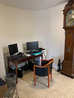 Sold by Vipler Realty | media 7