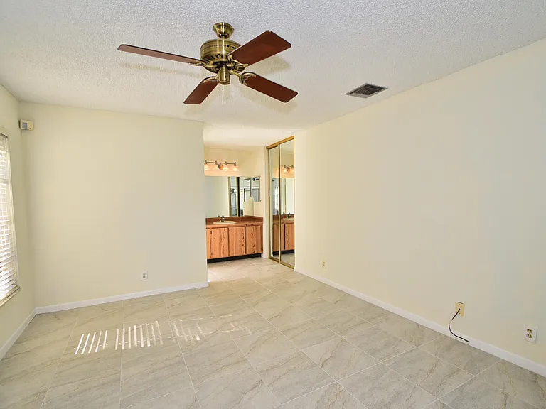 21518 Summertrace Cir — Photo 14