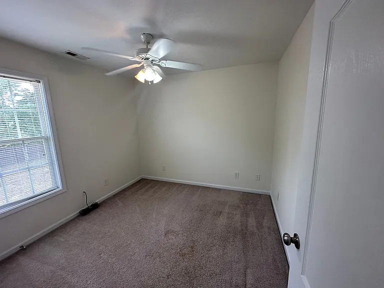 52 Holly Oak Cir — Photo 40