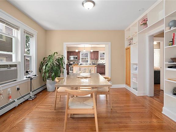 5th image of 113 11th St
