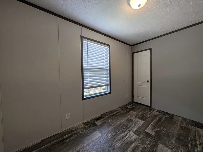 38000 Le Chateau Blvd #491 — Photo 13