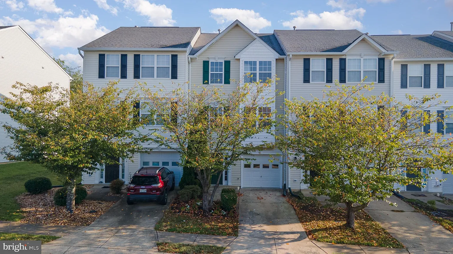 7018 Wytheville Cir photo 1