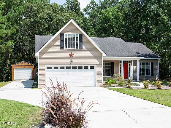 2nd image of 9946 N Olde Towne Wynd SE