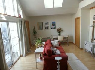 343 W Doty St APT 2, Madison, WI 53703