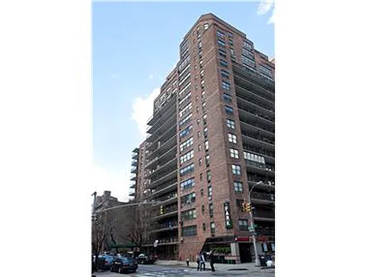 Sold by Douglas Elliman | media 16