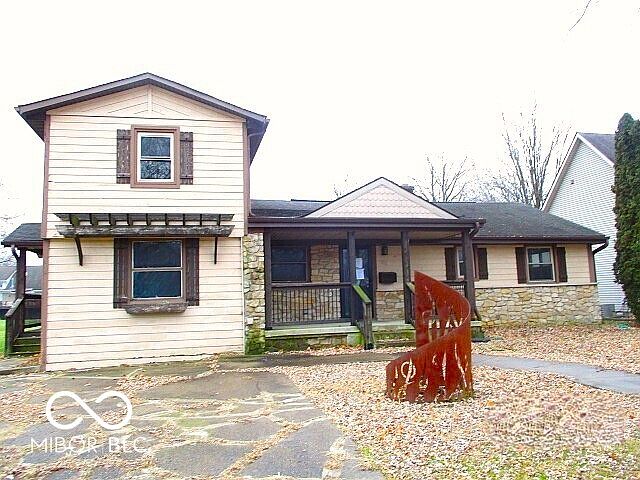 1st image of 111 Hillcrest Dr