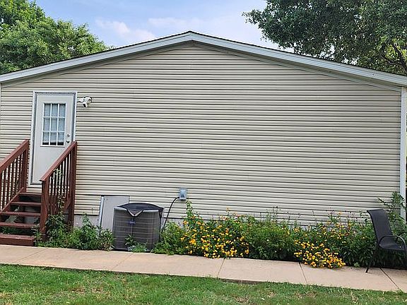 5th image of 2332 Sunny Hills Dr #13