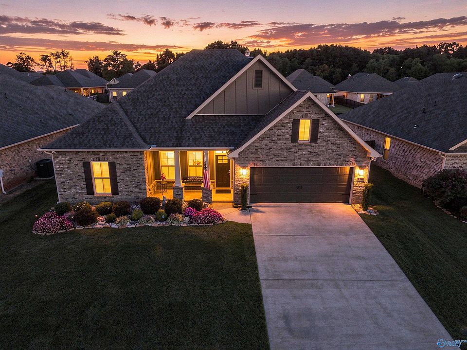 1st image of 140 Rita Ann Way