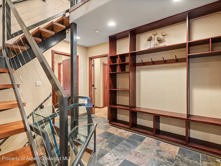 650 S Monarch St #4 — Photo 22