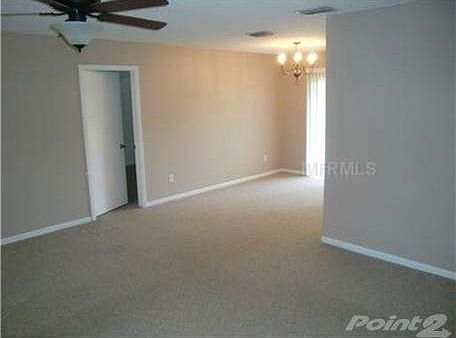 3rd image of 13905 Cherry Creek Dr