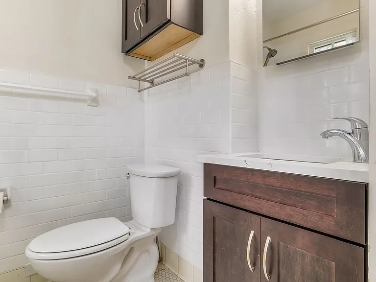 1515 E Lakeview Ave #D — Photo 13