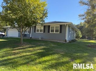 11 Timberline Dr, Springfield, IL 62711