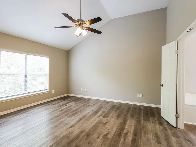 10503 Coyote Hl — Photo 11