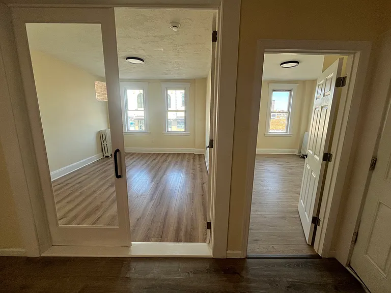 344 Bloomfield Ave #2 — Photo 3