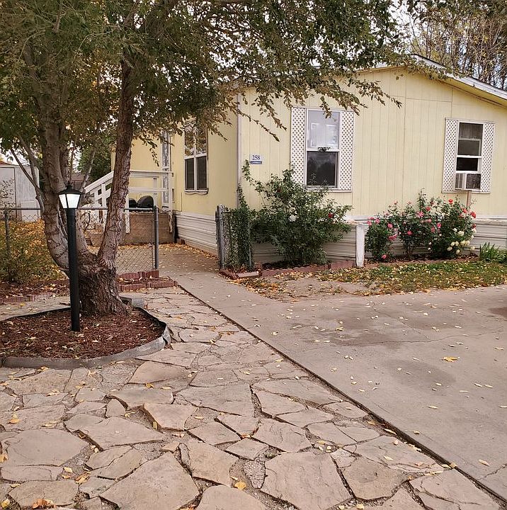1st image of 2036 1st Ave