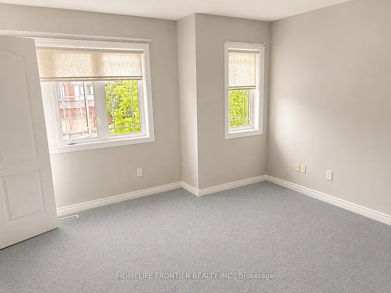 87 Estate Garden Dr — Photo 27