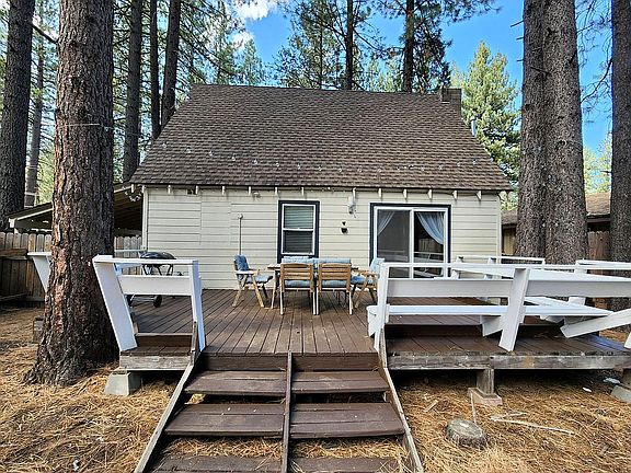 2nd image of 2534 Alma Ave