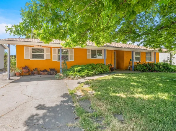 1309 Gladstone Dr, Sacramento, CA 95864