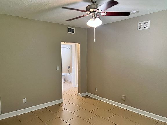 3rd image of 4211 W North A St APT 9