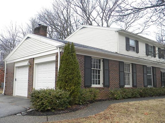 norton commons and jenica way 029.JPG