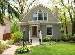 1078 Elm St, Winnetka, IL 60093