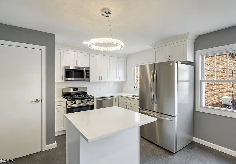 83 Grant Ave #1 — Photo 2