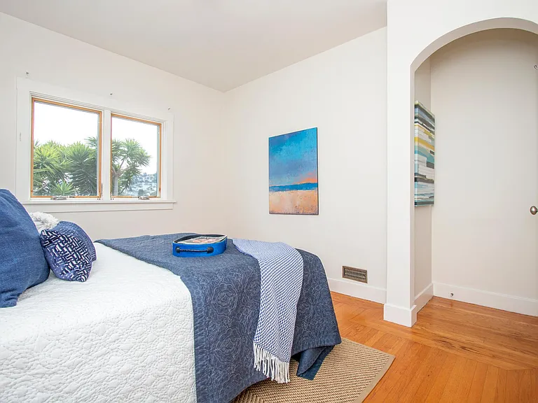 45 Clipper St — Photo 10