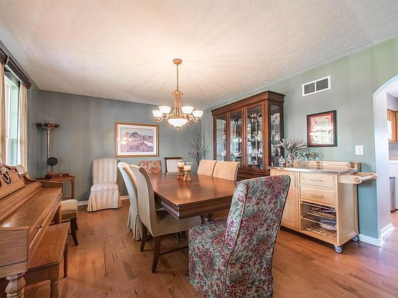 4th image of 5694 Kiowa Ct