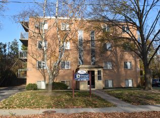 367 Saint Paul St, Burlington, ON L7R 3K3