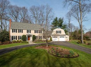 56 Whiffle Tree Ln, New Canaan, CT 06840