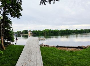 109 Willow Point Dr, Elysian, MN 56028