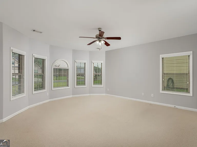 168 Summer Grove Ln — Photo 23