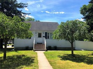 349 Manalapan Rd, Spotswood, NJ 08884