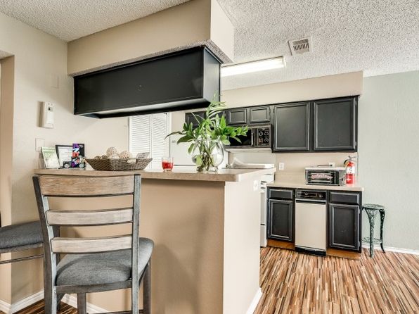 4047 Childress Ave #1-33103