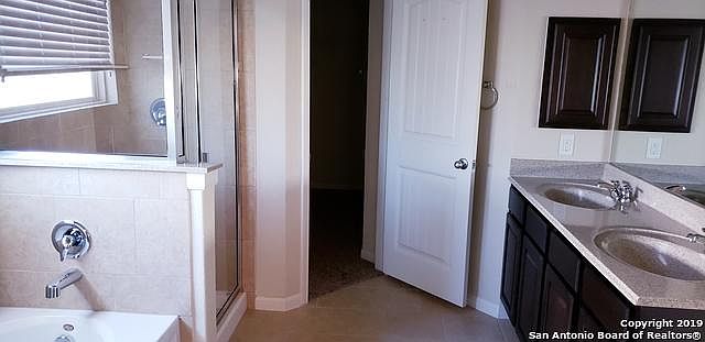 1st image of 508 Meadow Wind