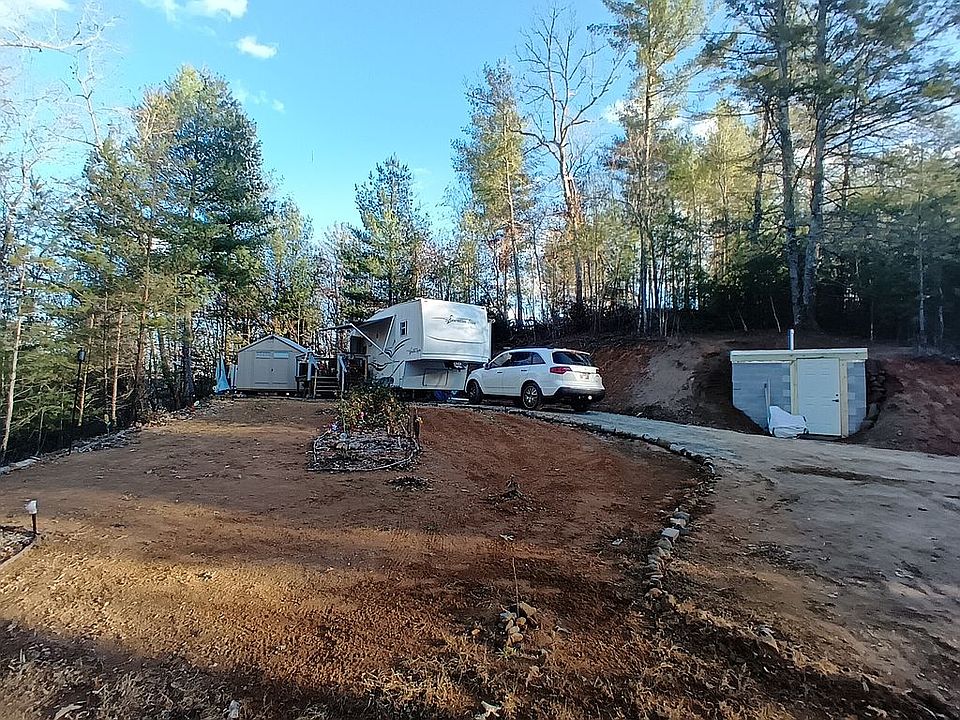1st image of 294 Pioneer Estates Rd