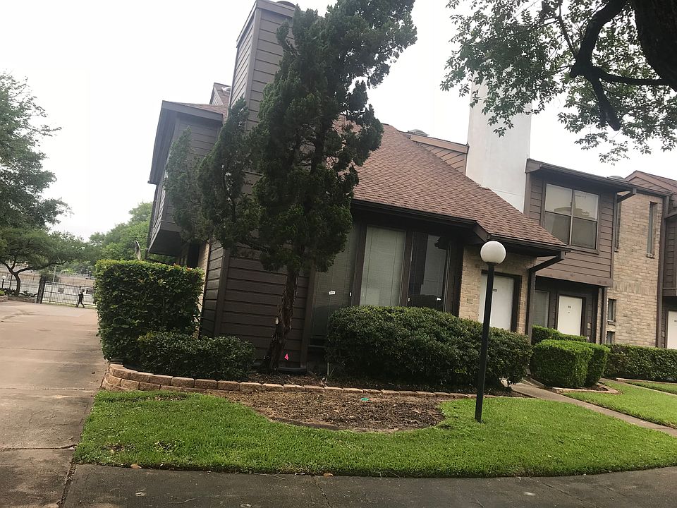 1st image of 2601 S Braeswood Blvd APT 401