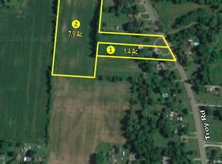 3211 Troy Rd, Springfield, OH 45504