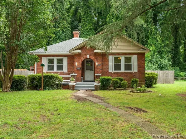 144 Hanover Ave, Hampton, VA 23661