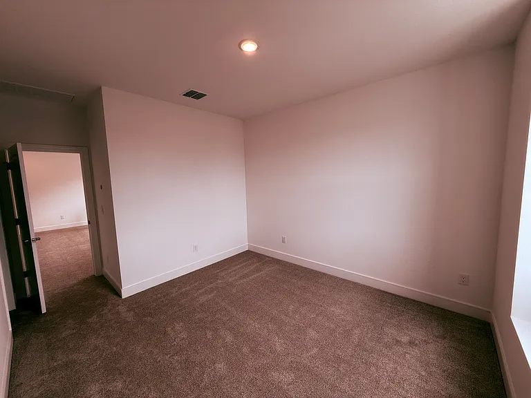 2390 W Los Arboles Pl — Photo 33