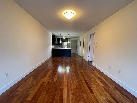 Rented by Queens Apartments Realty LLC | media 1