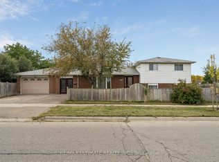 3478 Monica Dr, Mississauga, ON L4T3E8