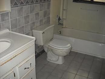 5th image of 300 Ashland Ave
